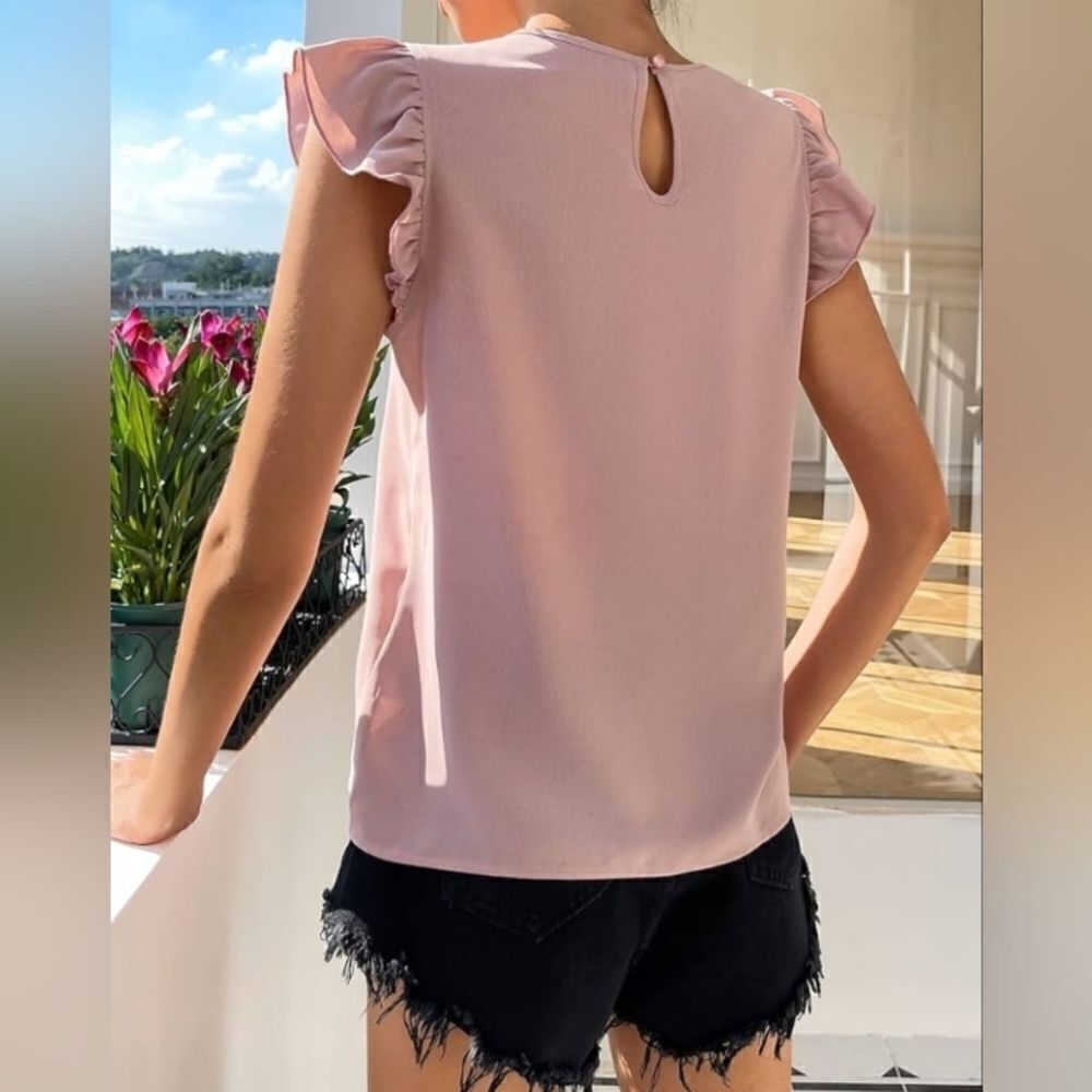 Monteau Flutter Sleeve Blouse M